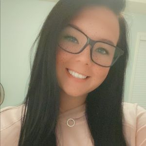 Meet your Posher, Sierra